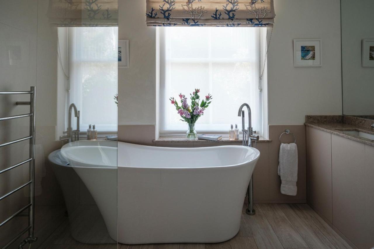 Watch Hill Villa Salcombe Bagian luar foto